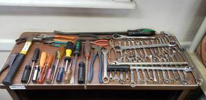 lot 474 image: Assorted hand tools including Craftsman and various other brand wrenches, screw drivers and more a shown