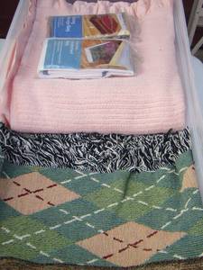 lot 107 image: Hand made quilt and a throw blanket