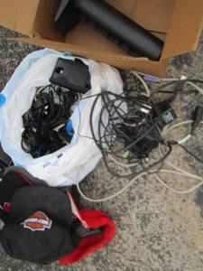 lot 141 image: Misc. wires- mens hats- cameras