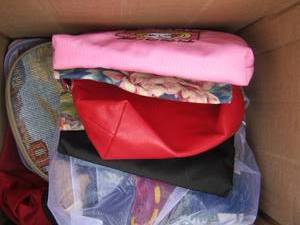 lot 158 image: Womans coin purses &PURSES new and preowned