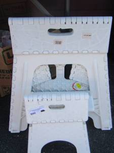 lot 195 image: 2 white fold up single step step stools