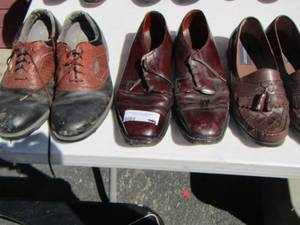 lot 210 image: Mens dress shoes used size 9.5 through 10.5 qty 4 pair