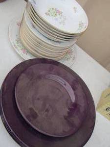 lot 244 image: Garden ridge dinner plates- Ming fine China bowls- 10 saucers