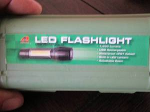 lot 276 image: Large rechargeable flash light bran new