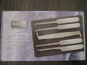 lot 303 image: Lock pic set 5 pieces by Maxam NEW