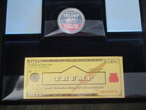 lot 316 image: Trump bill &Trump coin combo NEW