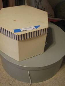 lot 180 image: 3 Neman Marcus lady dress hats