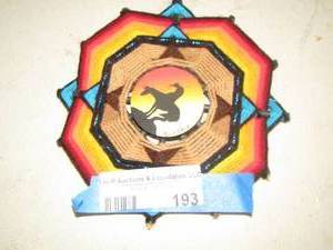 lot 193 image: thread hanging dcor