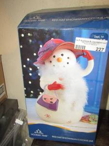 lot 227 image: Red hat snowman cookie jar