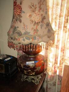 lot 269 image: Brass base side lamps with shade, pink beeded dcor on shade, orange glass lamp