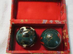 lot 287 image: japanese music balls