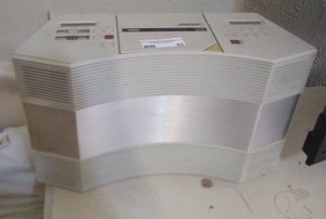 lot 57 image: Bose sound system, unknown working condition- acoustic wave with cd player