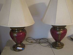 lot 70 image: MAROON BRASS BASE TABLE LAMPS WITH SHADES QTY 2