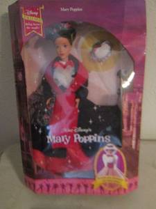 lot 86 image: WALT Disney MARY POPPINS DOLL