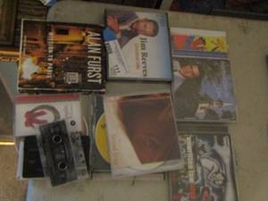 lot 111 image: CDS, ELVIS, ELVA, PLUS CASSETTES