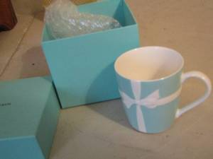 lot 127 image: TIFFANY AND COMPANY WHITE RIBBONS COFFEE CUP IN ORIGINAL BOX