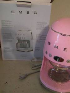 lot 132 image: USED PINK SMEG COFFEE POT IN ORIGINAL BOX
