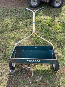 lot 95 image: Jackson seeder