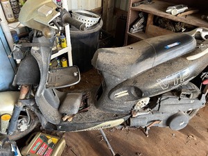 lot 5 image: VIP Future N Champion Scooter, has key unknown working condition