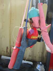 lot 29 image: Kids fishing poles qty 3