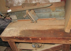lot 7 image: SEARS & ROEBUCK JOINTER 6 Model # 103. 23900