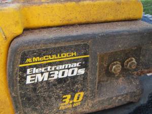 lot 56 image: McCulloch electramac EM300s- 3.0 chain saw