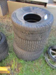 lot 43 image: Riding mower tires