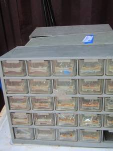 lot 47 image: 3 small nut bolt screw organizers qty 3