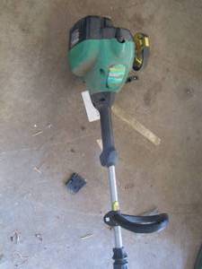 lot 155 image: weed eater feather lite FL20c 15 cut 20cc engine