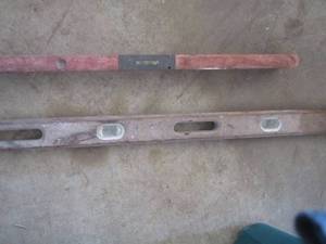 lot 106 image: 2 wooden levels