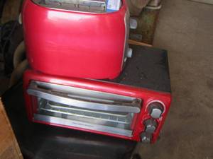 lot 161 image: toaster oven, toaster used