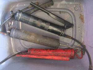 lot 238 image: 3 pump GREASE Guns