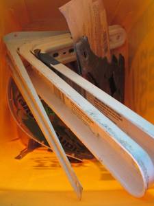 lot 245 image: shelving brackets and more