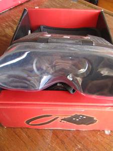 lot 249 image: night vision binoculars