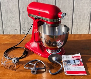 KitchenAid Classic Plus Stand Up Mixer. 2D - Lil Dusty Online Auctions -  All Estate Services, LLC