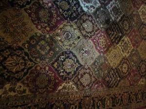 lot 7 image: SPHINX HEIRLOOM STYLE RUG   NAME WHITE HALL, STYLE # 27503, COLOR 29MULTY SIZE IS 8FT X 11FT