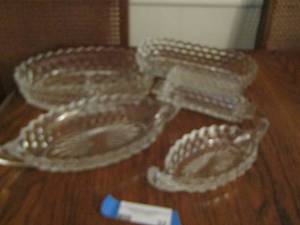 lot 32 image: DIAMOND CUT DISH - DIVIDED TREY, COVERED BUTTER DISH AND BOWLS