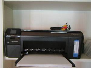 lot 22 image: HP OFFICE PRINTER, COMES WITH ALL CORDS