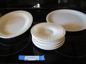 lot 43 image: 5 white Lenox saucers- 1 Lenox platter- 1 oval platter