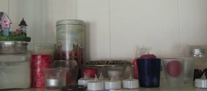 lot 65 image: CANDLE ASSORTMENT