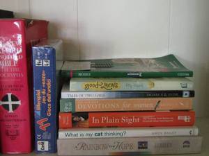 lot 66 image: Books- New Oxford- Good news in plain sight- plus more