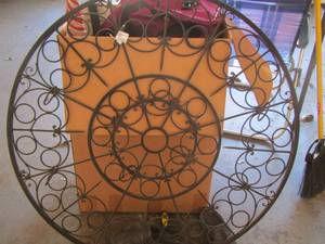 lot 123 image: 37 in diameter iron wall art outdoor