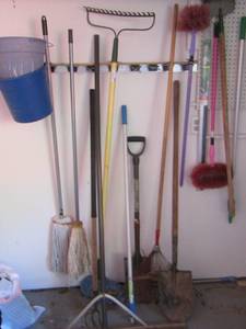 lot 124 image: lot of outdoor yard tools and indoor outdoor mop and duster