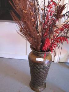 lot 149 image: DCOR PLANT IN METAL PLANTER
