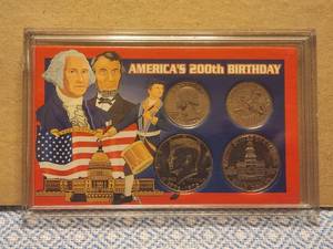 lot 88 image: Americas 200th Birthday coin set