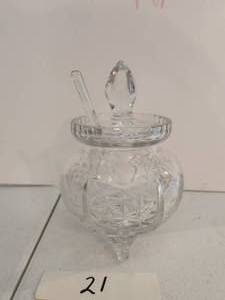 lot 21 image: Vintage crystal honey-jam footed jar with spoon