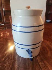 lot 50 image: Marshall Pottery Crock water - liquid dispenser
