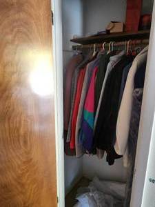 lot 118 image: Contents of front entry closet