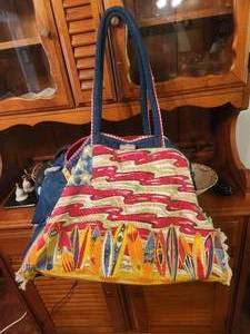 lot 151 image: Surfboard themed beach bag by Quisby