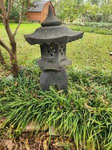 lot 195 image: Japanese stone lantern garden statue